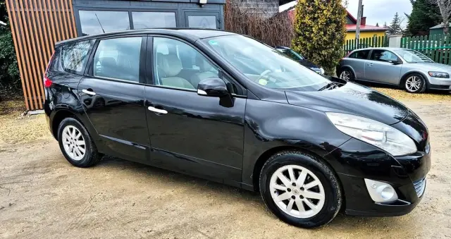 RENAULT Grand Scenic 2.0 16V 140 CVT Bose Edition