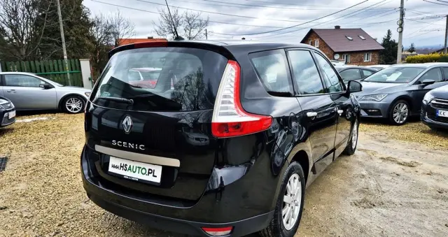 RENAULT Grand Scenic 2.0 16V 140 CVT Bose Edition
