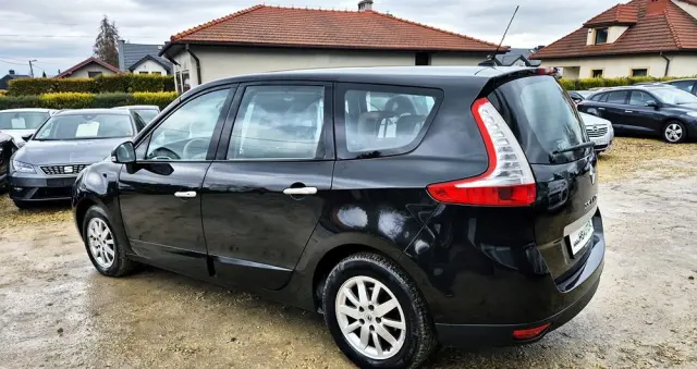 RENAULT Grand Scenic 2.0 16V 140 CVT Bose Edition