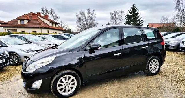 RENAULT Grand Scenic 2.0 16V 140 CVT Bose Edition
