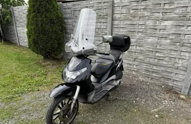 PIAGGIO Beverly 