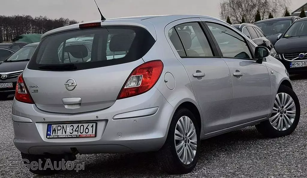 OPEL Corsa 