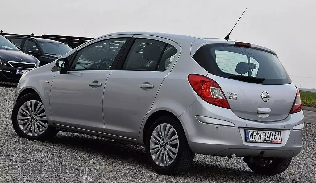 OPEL Corsa 