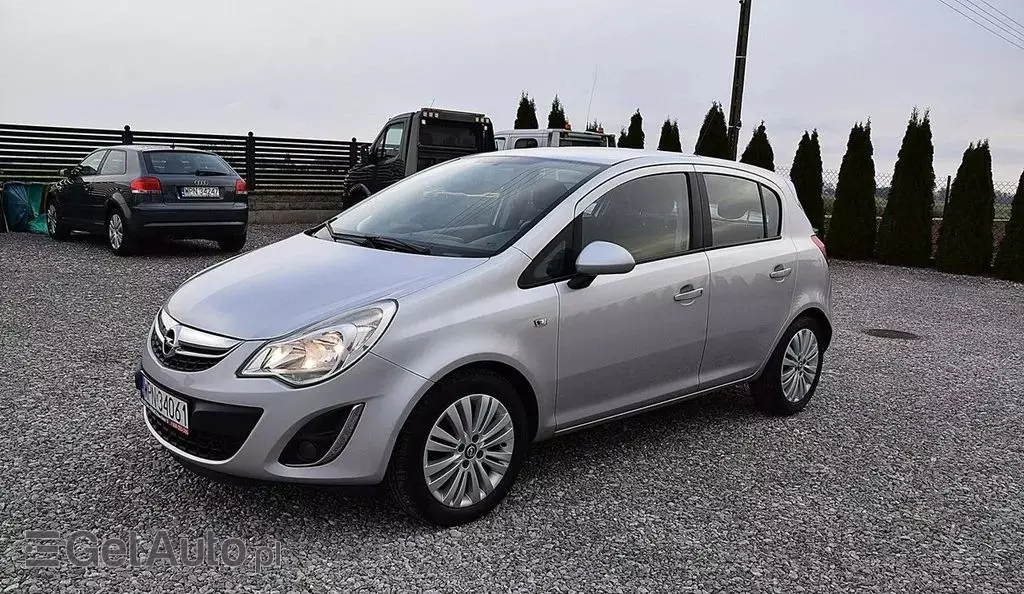 OPEL Corsa 
