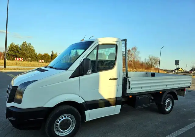 VOLKSWAGEN CRAFTER 