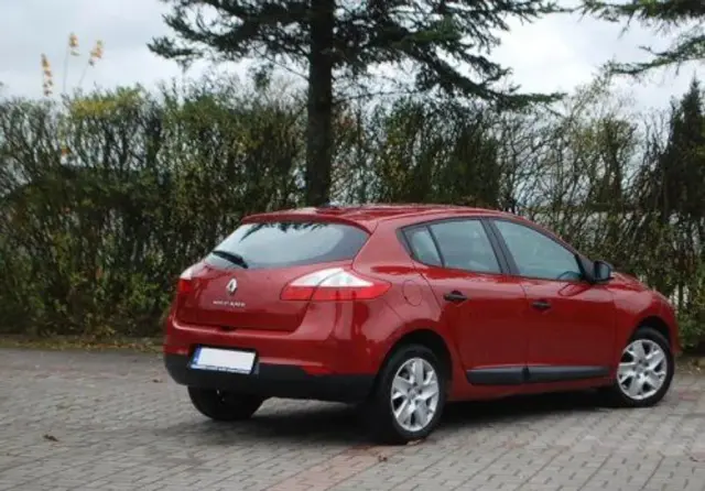 RENAULT Megane 