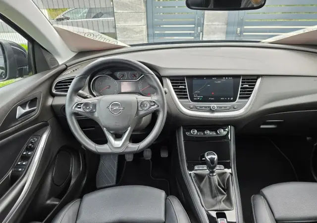 OPEL Grandland X 1.2 T GPF Edition Business Pack S&S