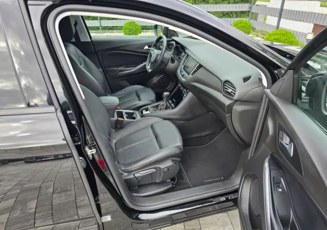 OPEL Grandland X 1.2 T GPF Edition Business Pack S&S