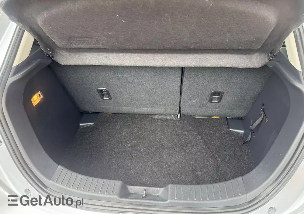 MAZDA 2 SKYACTIV-G 90 Center-Line