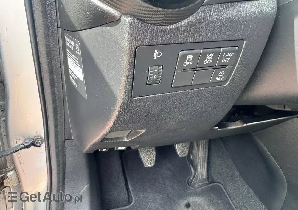 MAZDA 2 SKYACTIV-G 90 Center-Line