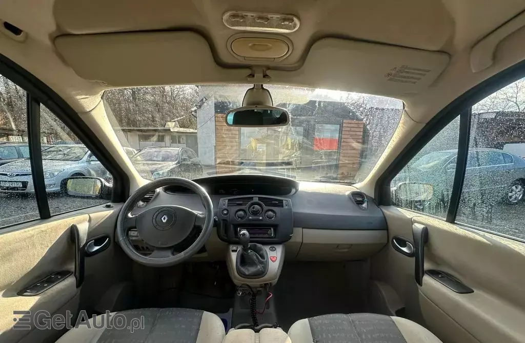 RENAULT Grand Scenic 
