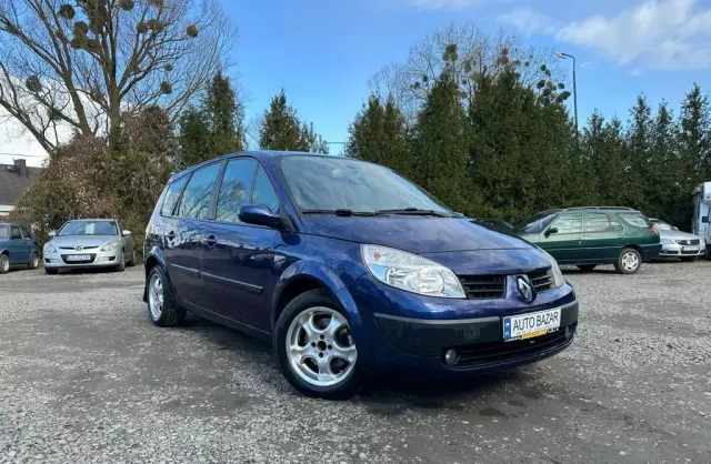 RENAULT Grand Scenic 