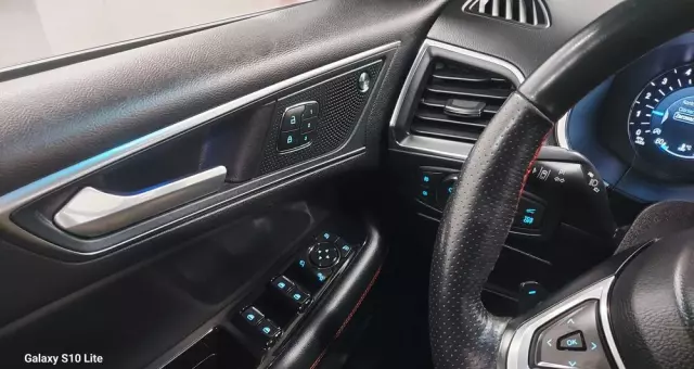 FORD Edge 2.0 EcoBlue Twin-Turbo 4WD ST-Line