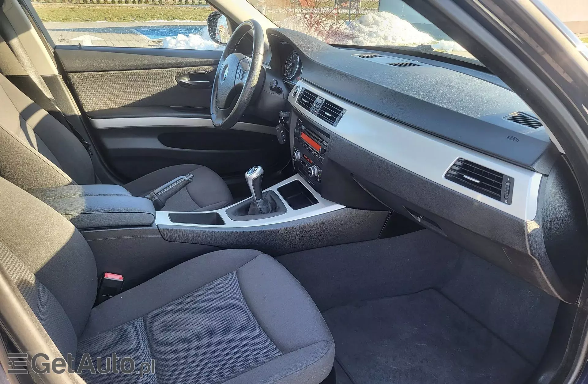 BMW Seria 3 320i (170 KM)