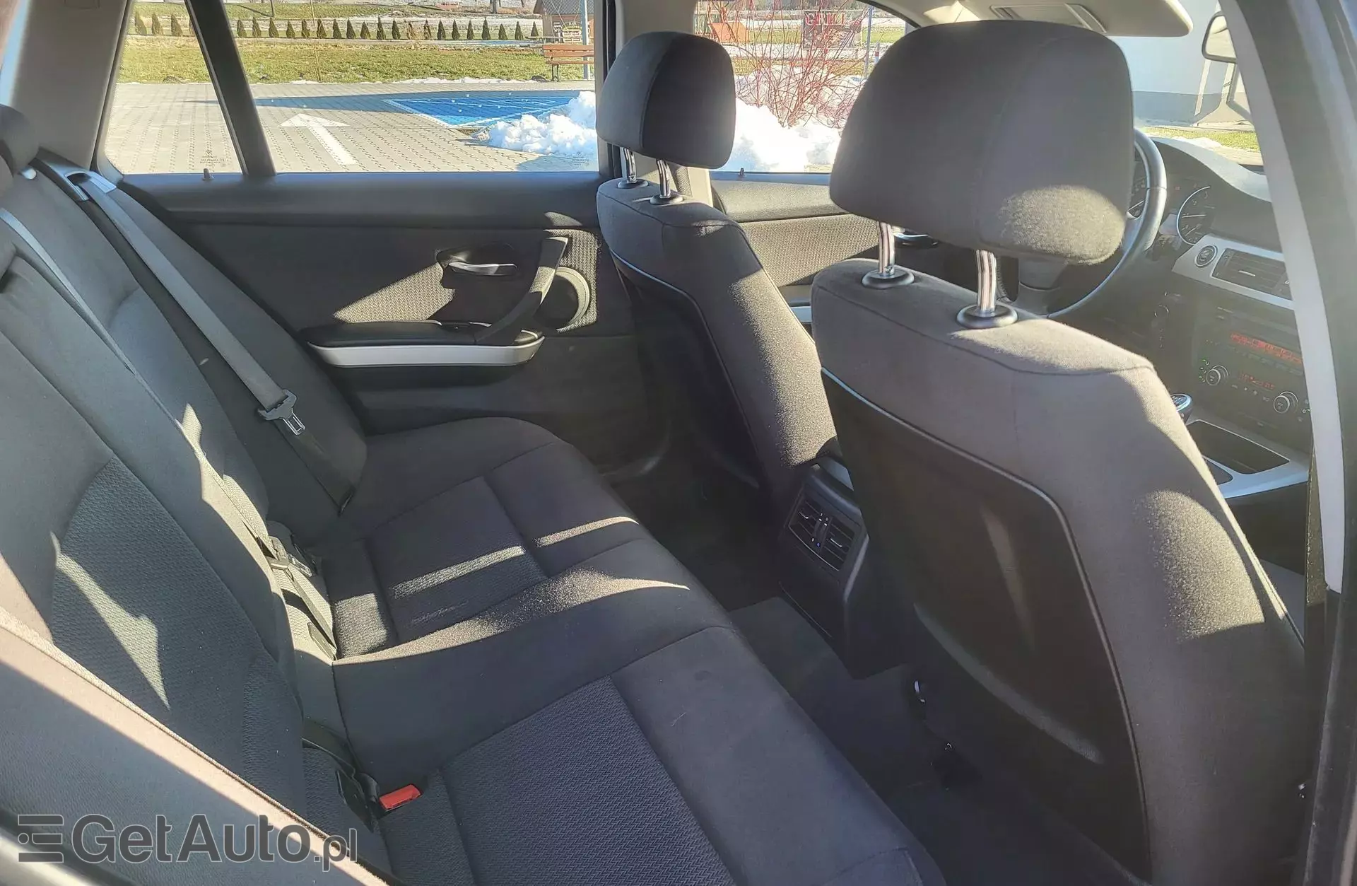 BMW Seria 3 320i (170 KM)