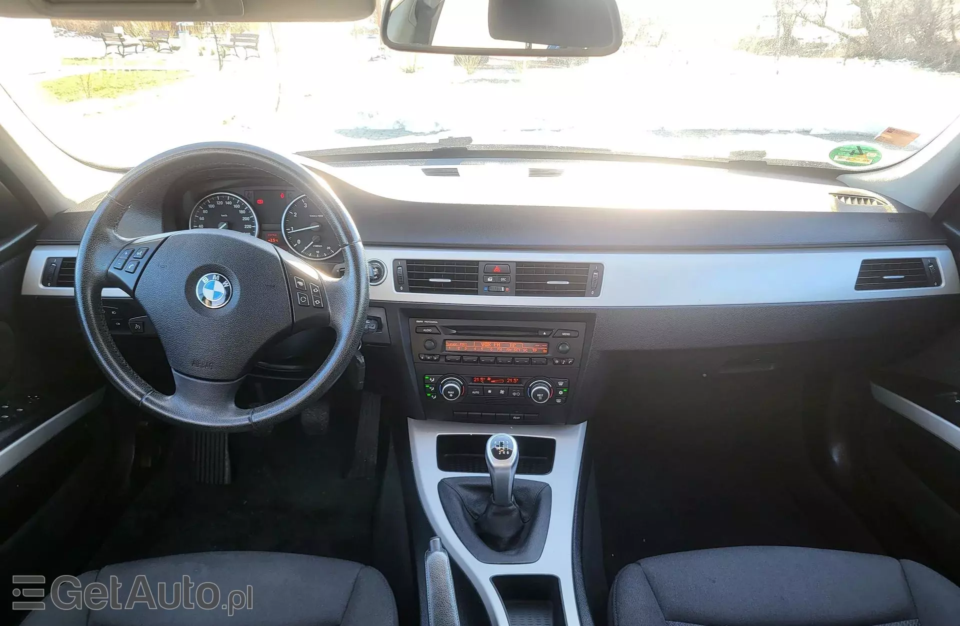 BMW Seria 3 320i (170 KM)