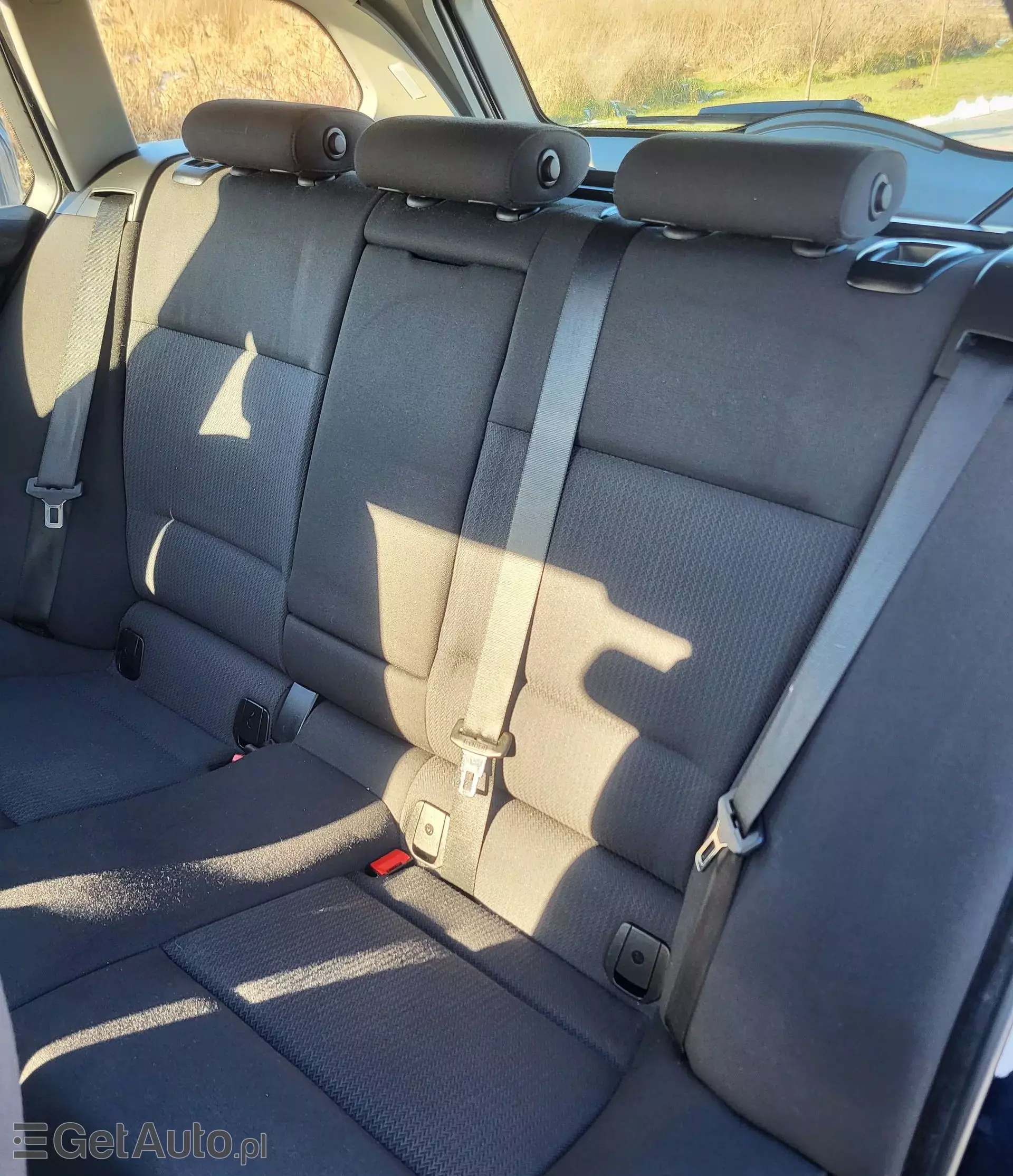 BMW Seria 3 320i (170 KM)