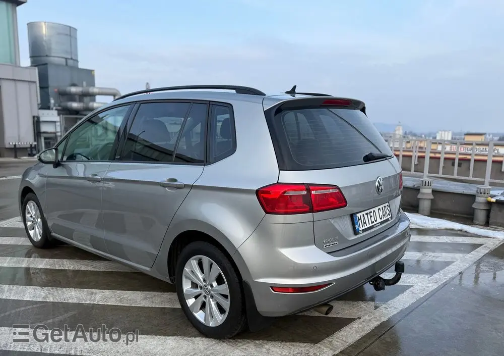 VOLKSWAGEN Golf Sportsvan 1.6 TDI (BlueMotion Technology) DSG Comfortline