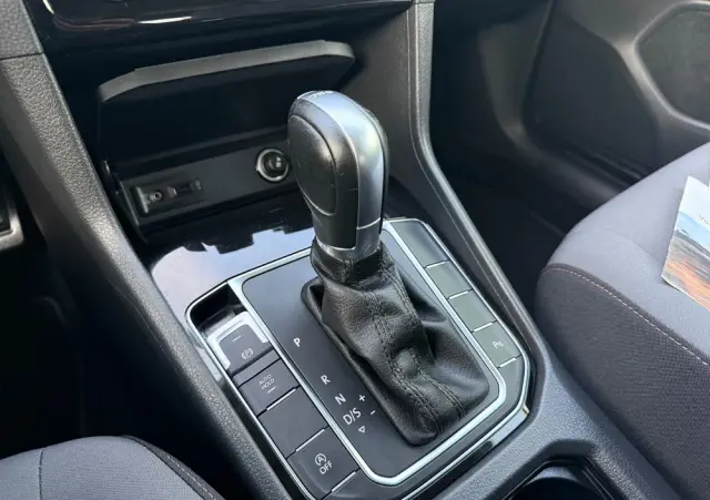 VOLKSWAGEN Golf Sportsvan 1.6 TDI (BlueMotion Technology) DSG Comfortline