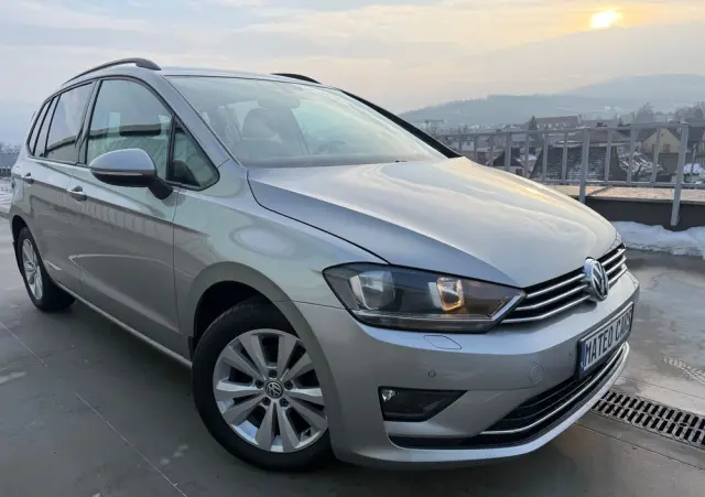 VOLKSWAGEN Golf Sportsvan 1.6 TDI (BlueMotion Technology) DSG Comfortline
