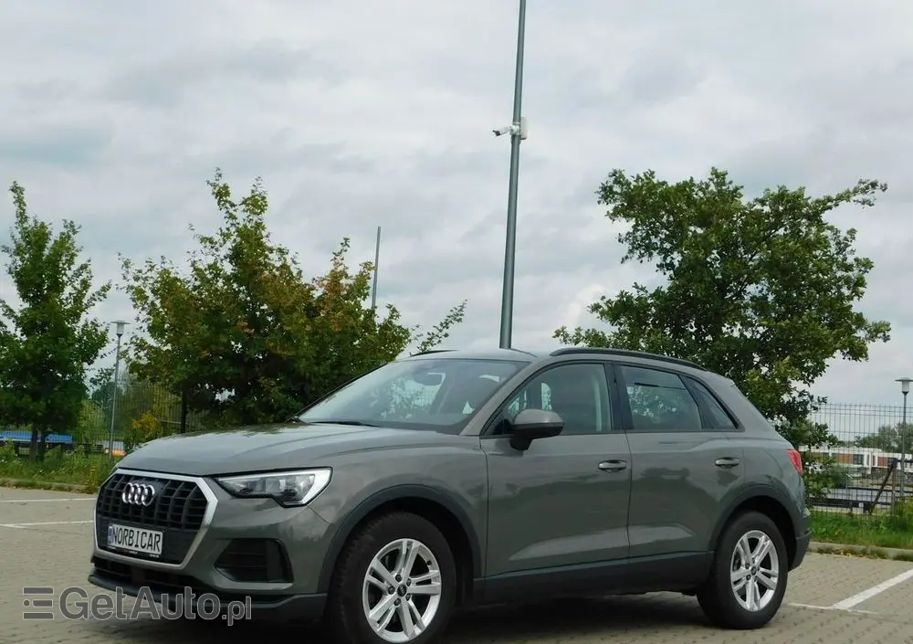 AUDI Q3 2.0 TDI S tronic