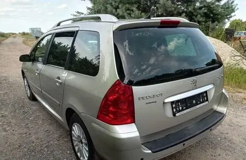 PEUGEOT 307 