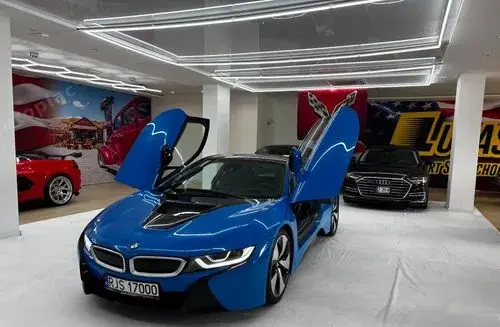 BMW I8 