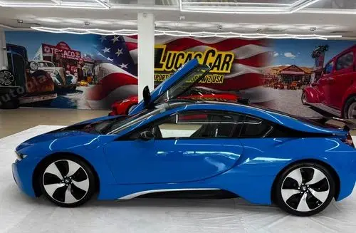 BMW I8 