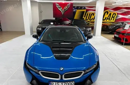 BMW I8 