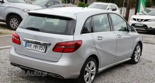 MERCEDES-BENZ Klasa B 