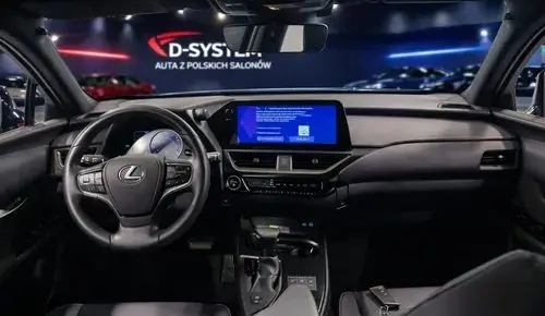 LEXUS UX 