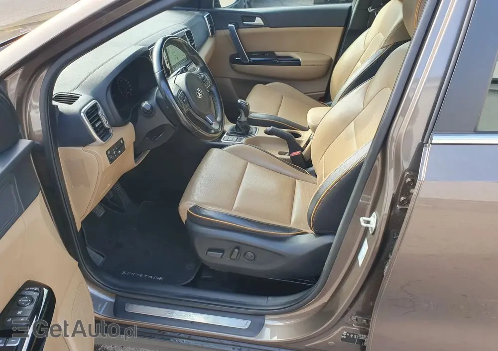 KIA Sportage 1.6 GDI 2WD Dream-Team Edition