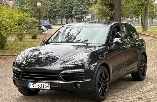 PORSCHE Cayenne 
