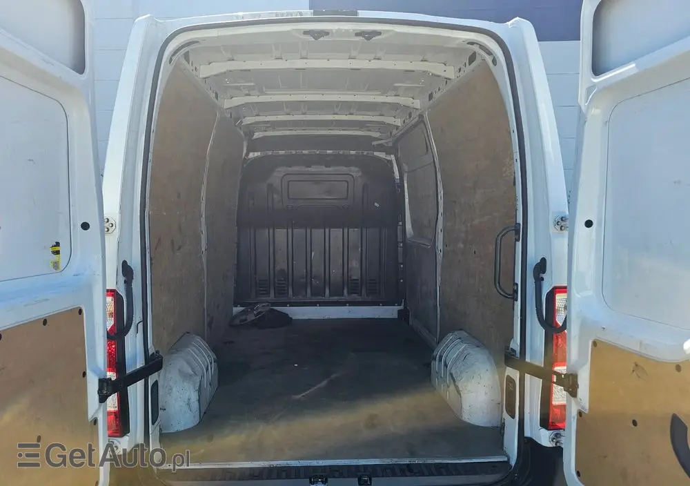 RENAULT MASTER 