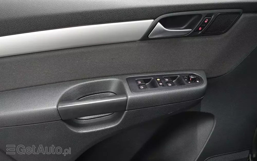 VOLKSWAGEN Sharan 2.0 TDI BlueMotion Technology Comfortline