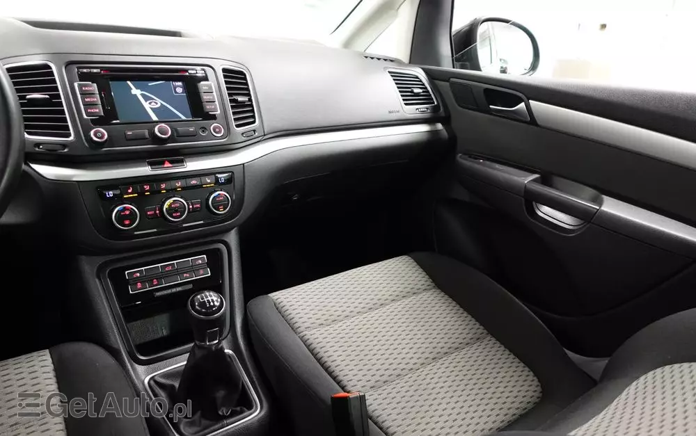 VOLKSWAGEN Sharan 2.0 TDI BlueMotion Technology Comfortline