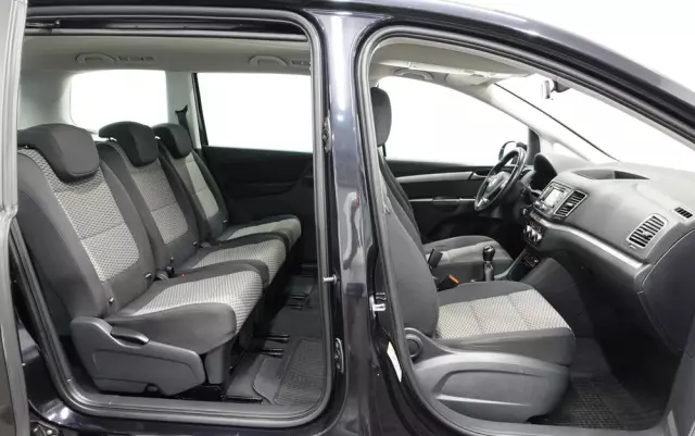 VOLKSWAGEN Sharan 2.0 TDI BlueMotion Technology Comfortline