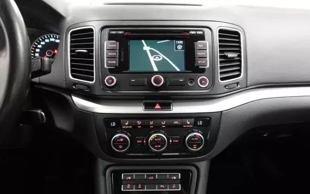 VOLKSWAGEN Sharan 2.0 TDI BlueMotion Technology Comfortline