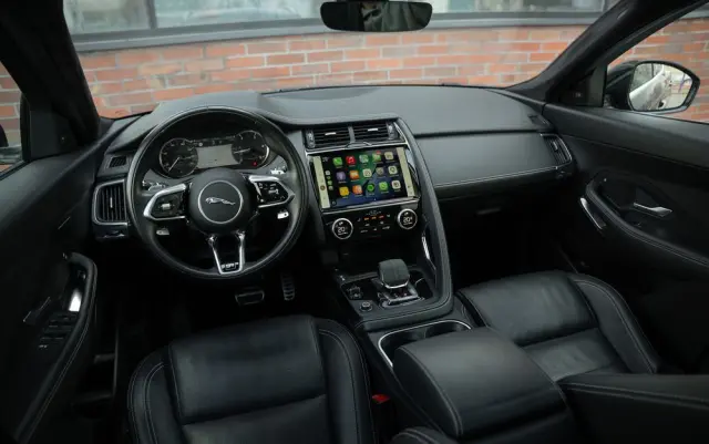 JAGUAR E-Pace D200 AWD R-Dynamic SE