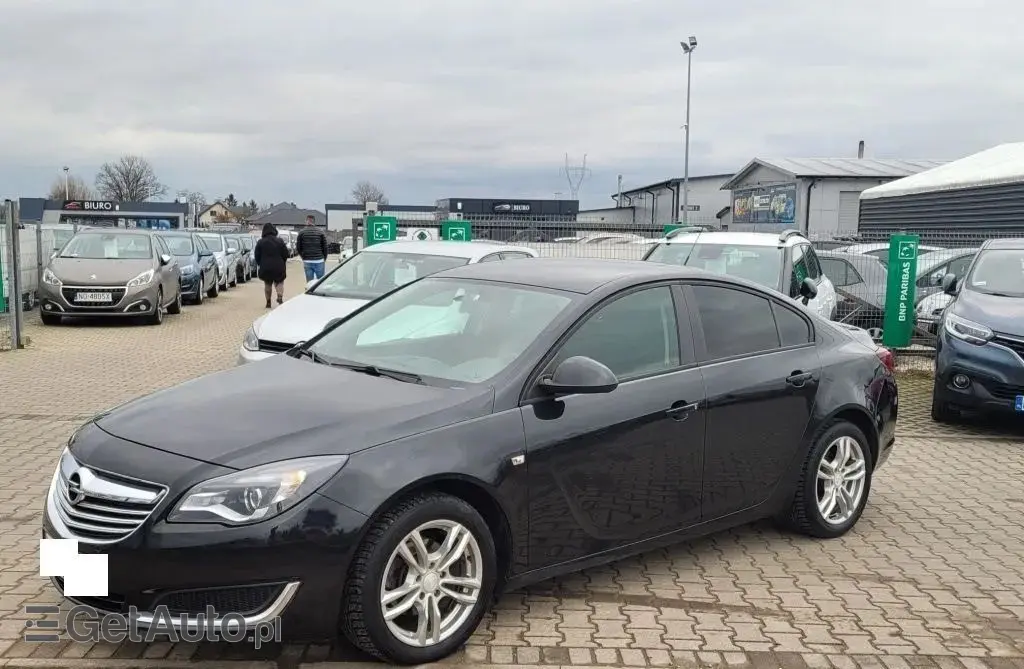OPEL Insignia 