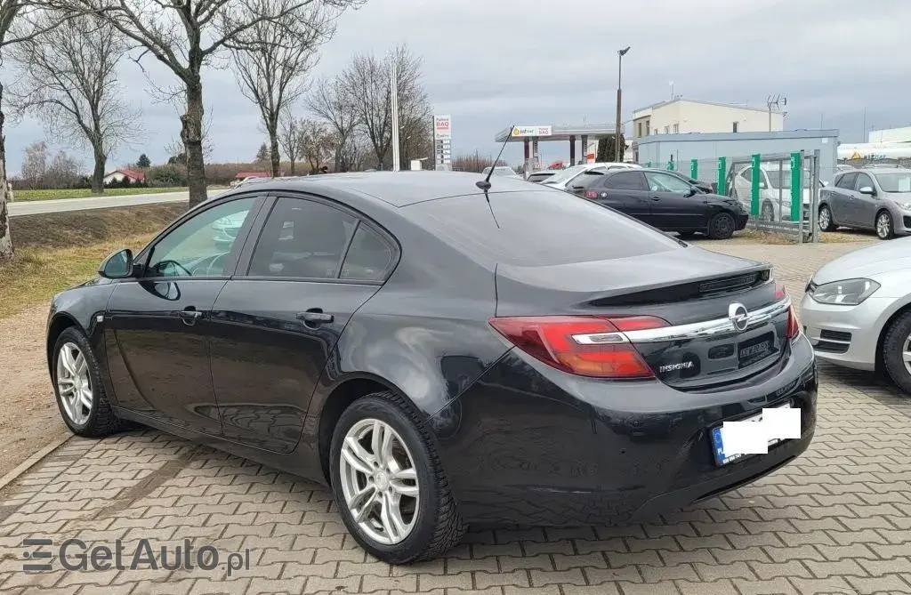 OPEL Insignia 