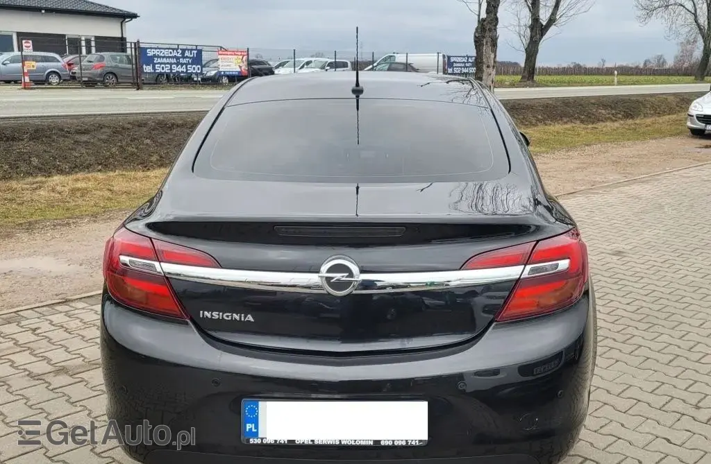 OPEL Insignia 