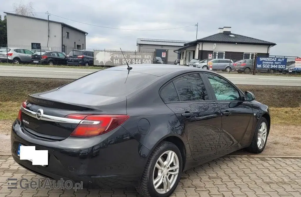 OPEL Insignia 