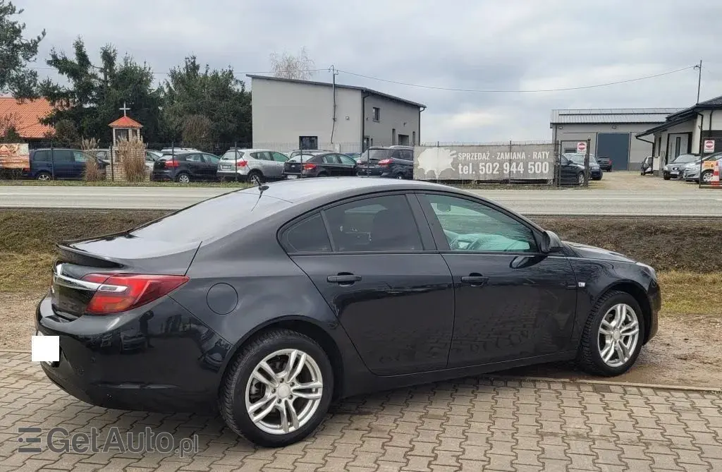 OPEL Insignia 