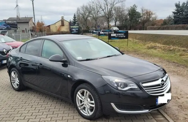OPEL Insignia 