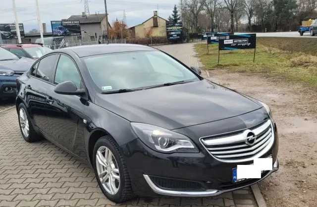 OPEL Insignia 