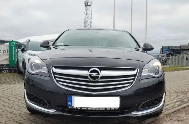OPEL Insignia 