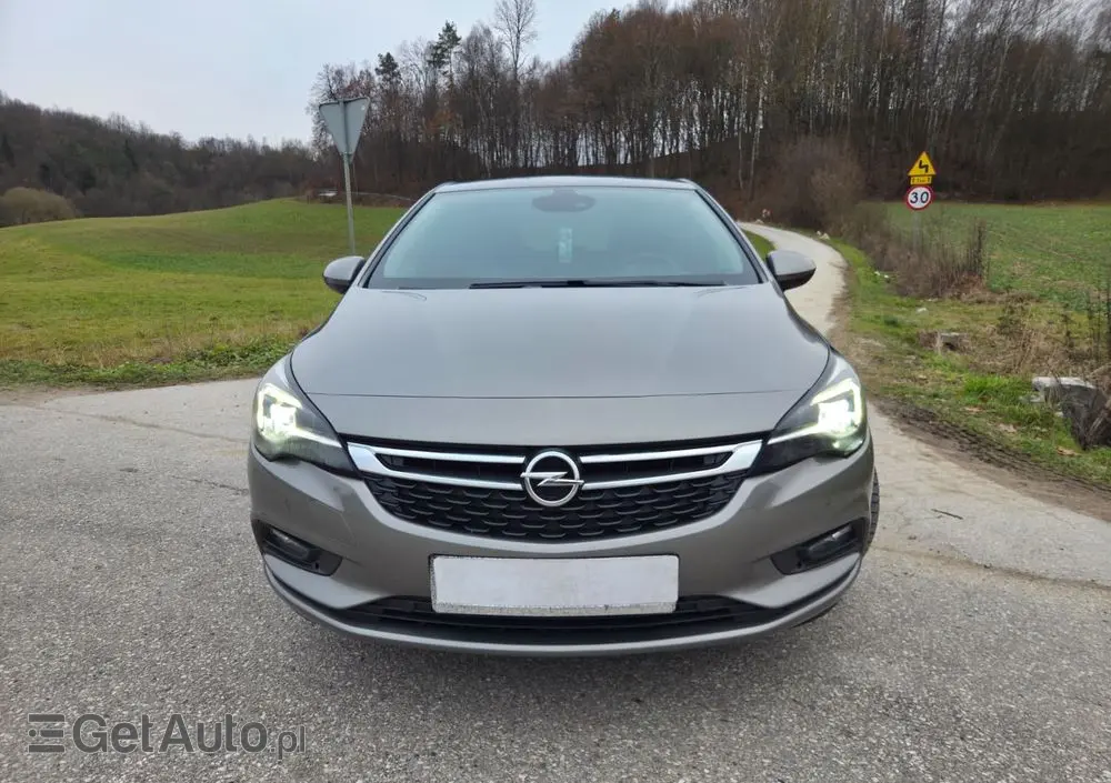 OPEL Astra 1.4 Turbo 120 Jahre