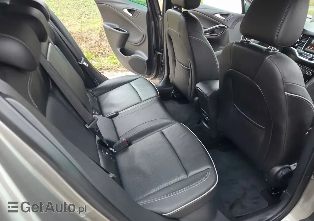 OPEL Astra 1.4 Turbo 120 Jahre