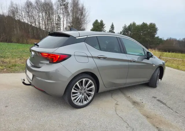 OPEL Astra 1.4 Turbo 120 Jahre